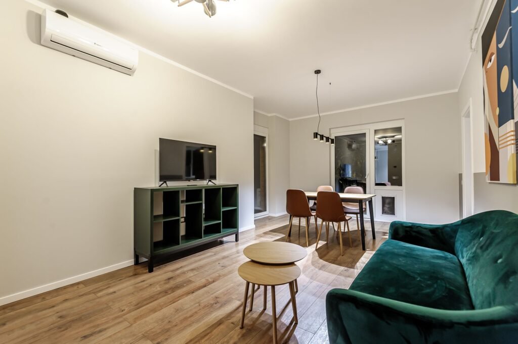 De vânzare Apartament ARED spectaculos cu gradina si garaj Comision 0 în zona UTA 3 camere 2 dormitoare Arad 8