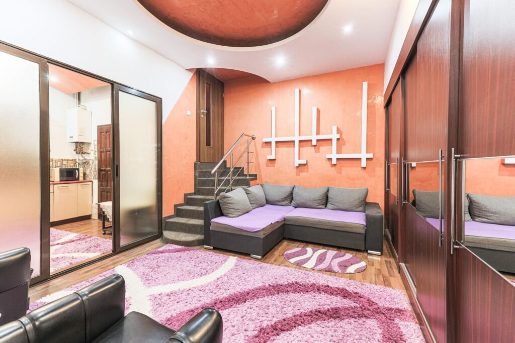 De vânzare Apartament cu 2 camere la curte comună, pe str. Barabas Bela în zona Central 2 camere 1 dormitor Arad 1