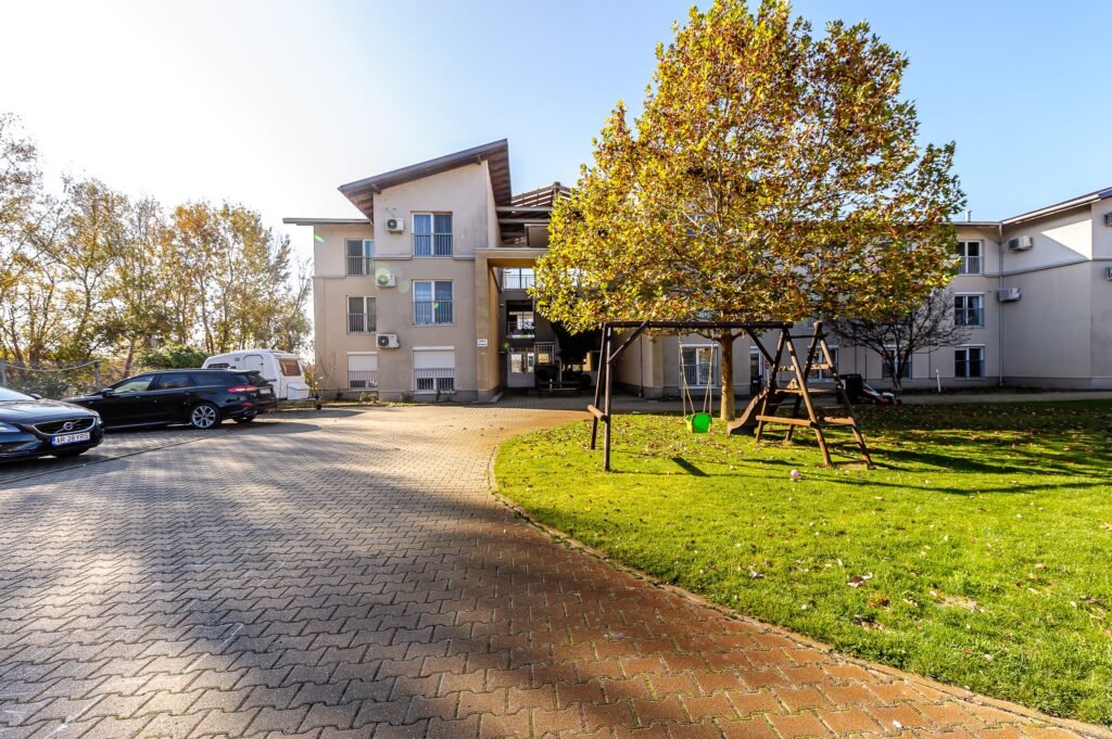 REZERVAT Apartament amenajat cu 2 camere la etajul 1 in Subcetate De vânzare REZERVAT Apartament amenajat cu 2 camere la etajul 1 in Subcetate în zona Subcetate 2 camere 1 dormitor Arad 5