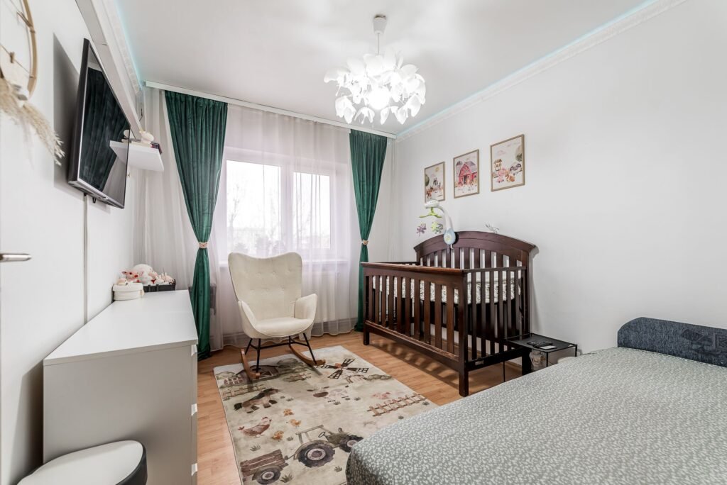 Apartament 3 camere Malul Muresului Alfa De vânzare Apartament 3 camere Malul Muresului Alfa în zona Alfa 3 camere 2 dormitoare Arad 1