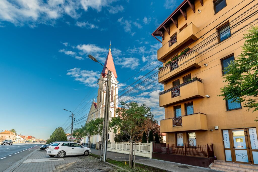 Apartament decomandat 1 camera – Petru Rares, Gradiste – COMISION 0 De vânzare Apartament decomandat 1 camera – Petru Rares, Gradiste – COMISION 0 în zona Gradiste 1 camera Arad 1