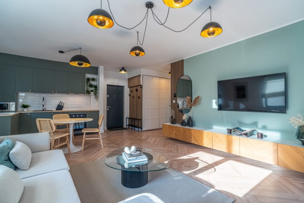 Apartament ultracentral de excepție,  pentru familie sau investiție De vânzare Apartament ultracentral de excepție,  pentru familie sau investiție în zona Ultracentral 2 camere 1 dormitor Arad 1