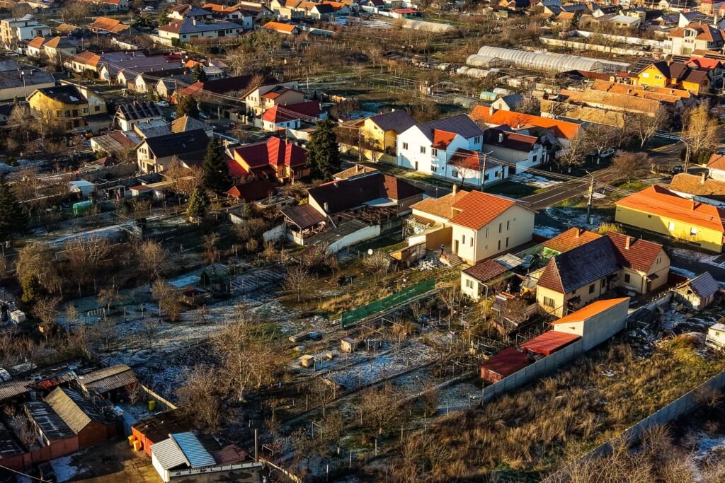 Casă nouă cu etaj semifinalizată în Aradul Nou De vânzare Casă nouă cu etaj semifinalizată în Aradul Nou în zona Aradul Nou 4 camere 3 dormitoare Arad 1