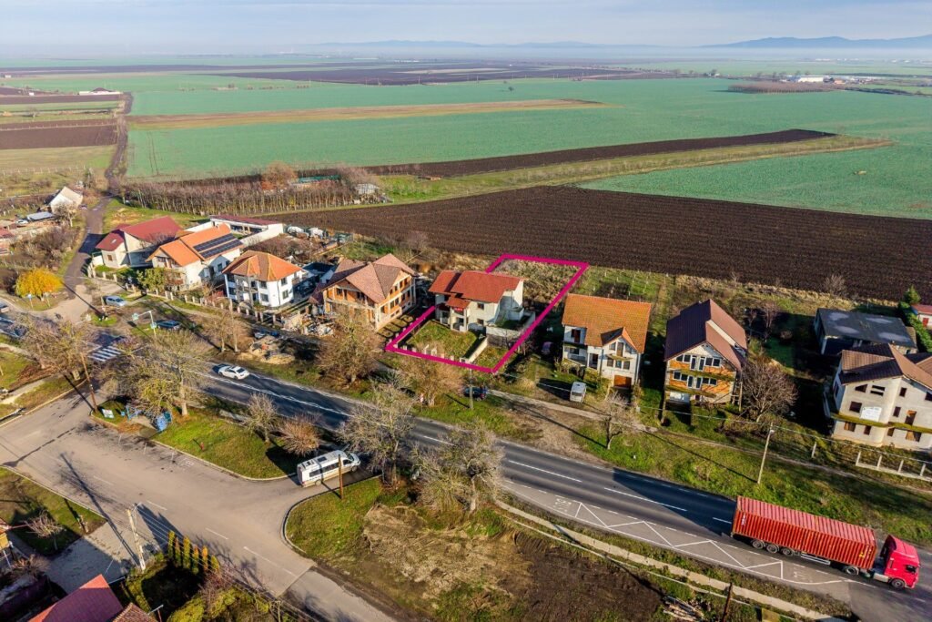 De vânzare Casă spatioasa, construcție nouă – Zimandu Nou Teren 998 mp Comision 0 în zona Arad 9 camere 4 dormitoare Arad 2