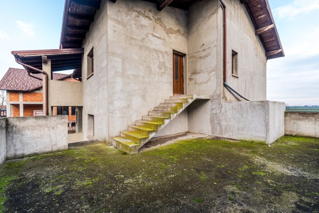 De vânzare Casă spatioasa, construcție nouă – Zimandu Nou Teren 998 mp Comision 0 în zona Arad 9 camere 4 dormitoare Arad 7