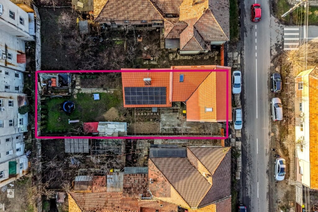 Casa la cheie in Gradiste, zona excelenta, teren 411 mp Comision 0 De vânzare Casa la cheie in Gradiste, zona excelenta, teren 411 mp Comision 0 în zona Gradiste 3 camere 2 dormitoare Arad 1