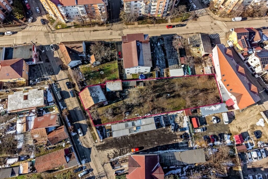 Teren intravilan de vânzare – Str. Pionierilor, Zona Alfa De vânzare Teren intravilan de vânzare – Str. Pionierilor, Zona Alfa în zona Alfa 6 camere Arad 1