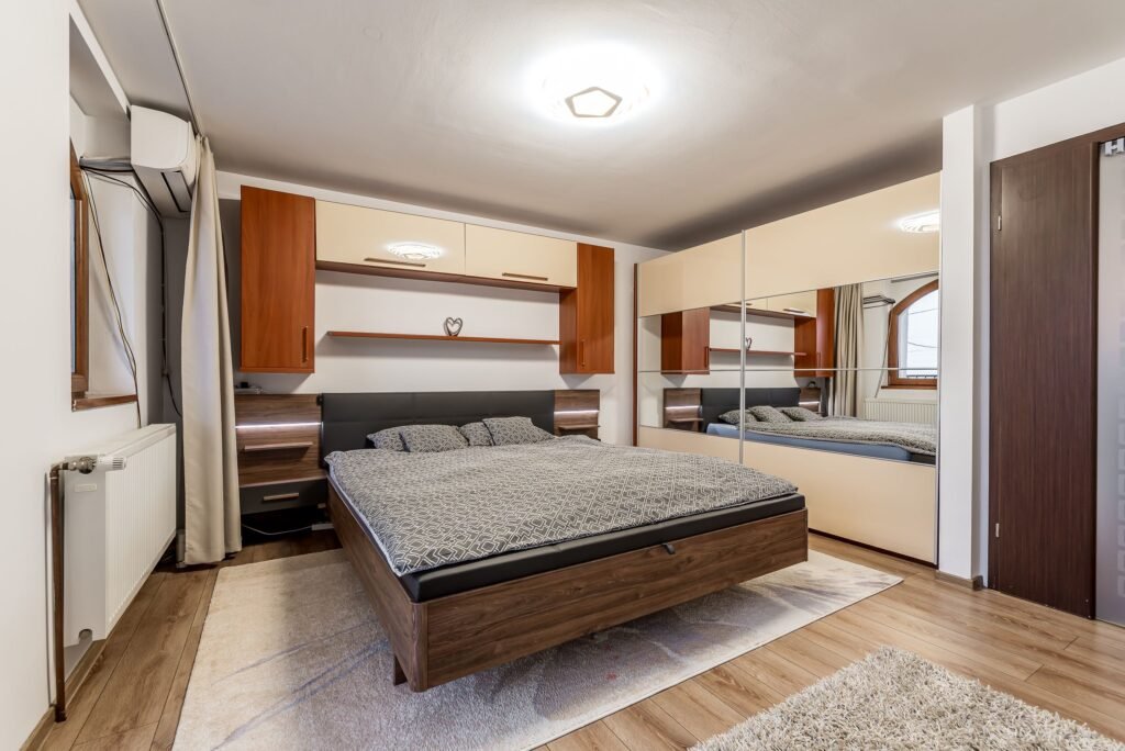 Vilă modernă 4 camere Zimandcuz Arad De vânzare Vilă modernă 4 camere Zimandcuz Arad în zona Arad 4 camere 3 dormitoare Arad 1