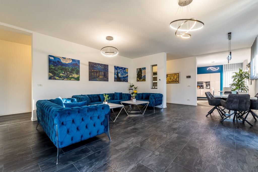 De vânzare Vilă premium cu teren generos, la 10 km de Arad, Zimandcuz în zona Arad 5 camere 4 dormitoare Arad 1