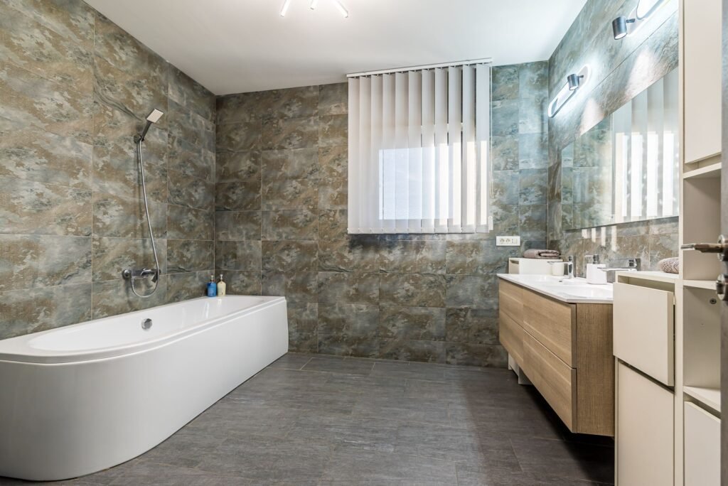 De vânzare Vilă premium cu teren generos, la 10 km de Arad, Zimandcuz în zona Arad 5 camere 4 dormitoare Arad 1