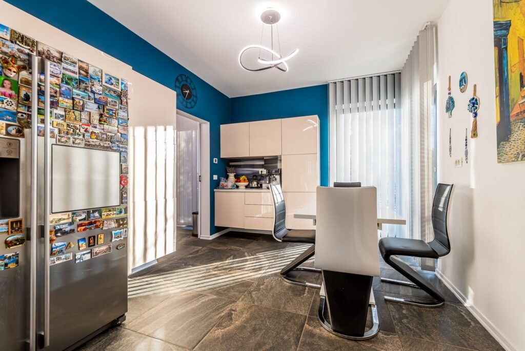 De vânzare Vilă premium cu teren generos, la 10 km de Arad, Zimandcuz în zona Arad 5 camere 4 dormitoare Arad 1