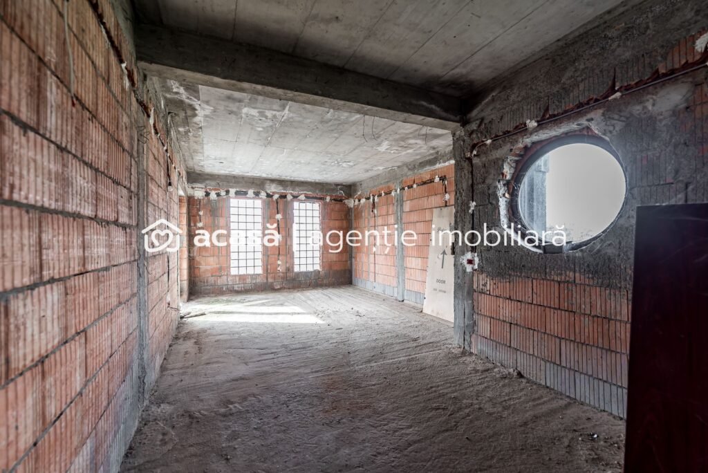 Casă 6 camere – la roșu – Zimandcuz, Arad – COMISION 0 