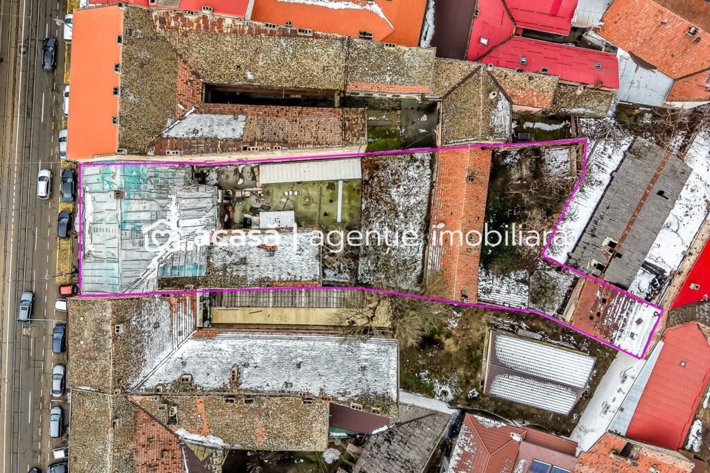 De vânzare Clădire ultracentrală Arad | lângă Teatru | NU este Monument! în zona Ultracentral Arad 1