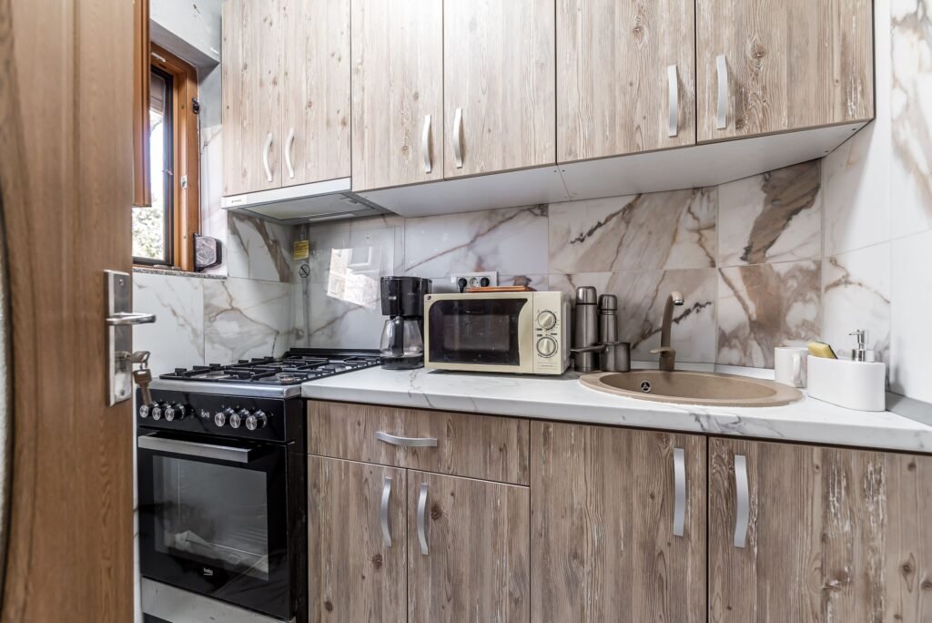 Garsoniera conf 1 – renovata complet – Vlaicu, Lebada – COMISION 0 De vânzare Garsoniera conf 1 - renovata complet - Vlaicu, Lebada - COMISION 0 în zona Aurel Vlaicu 1 camera Arad 1