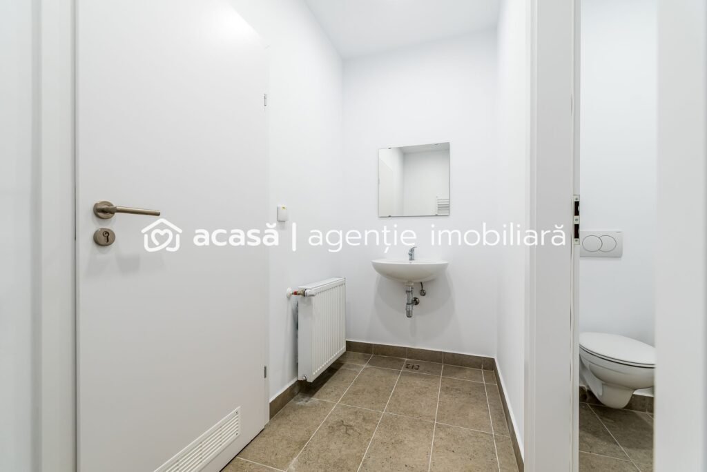 De închiriat 4646 mp - Hala industriala de inchiriat in Parc Industrial Arad în zona Nord 12 camere Arad 1