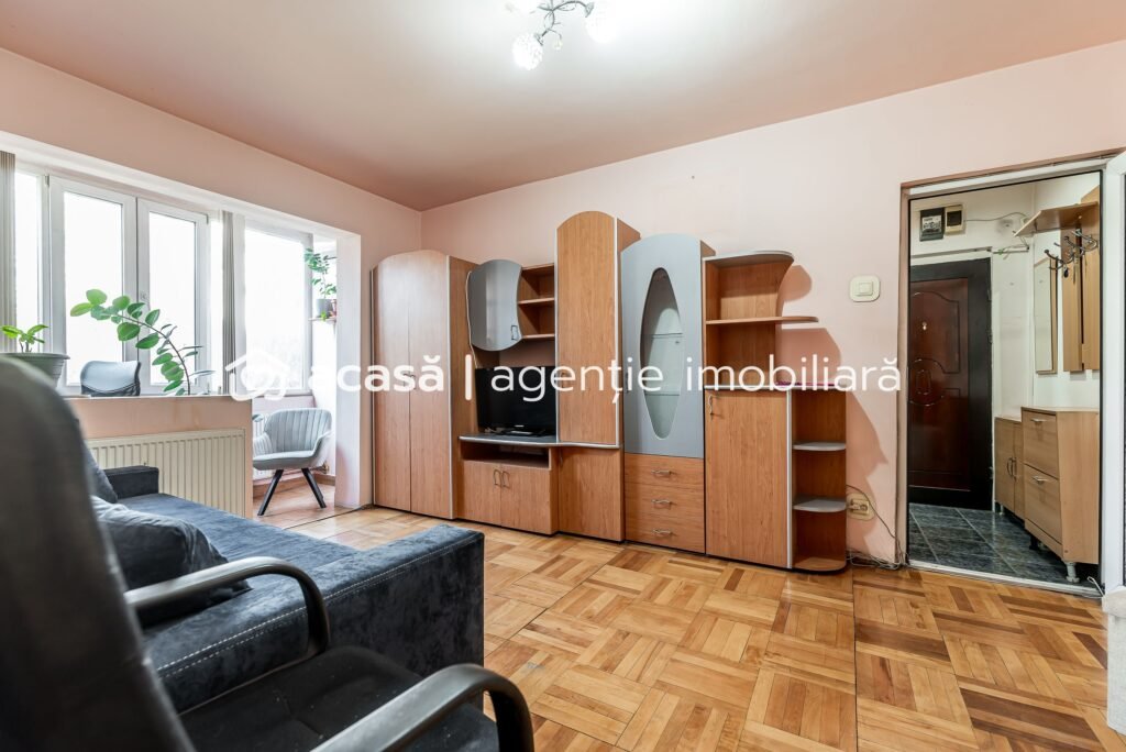 De vânzare Apartament 2 camere,  Etaj 1 - Zona Aurel Vlaicu în zona Aurel Vlaicu 2 camere 1 dormitor Arad 1
