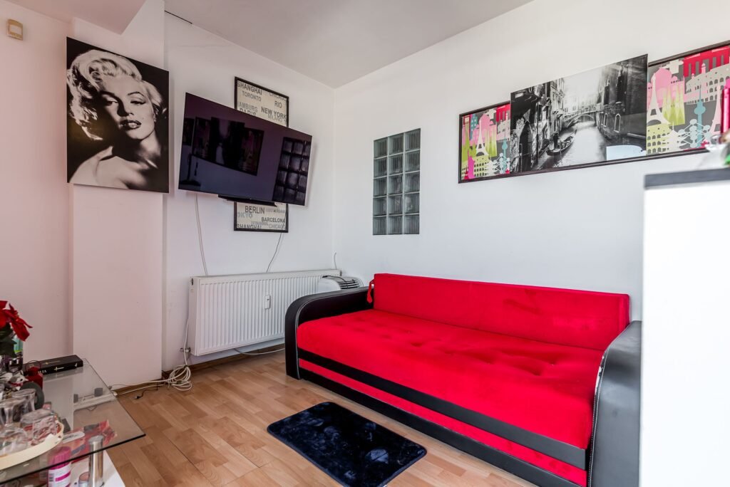 Apartament cu balcon la ARED UTA ideal ca investitie Comision 0 De vânzare Apartament cu balcon la ARED UTA ideal ca investitie Comision 0 în zona UTA 2 camere 1 dormitor Arad 1