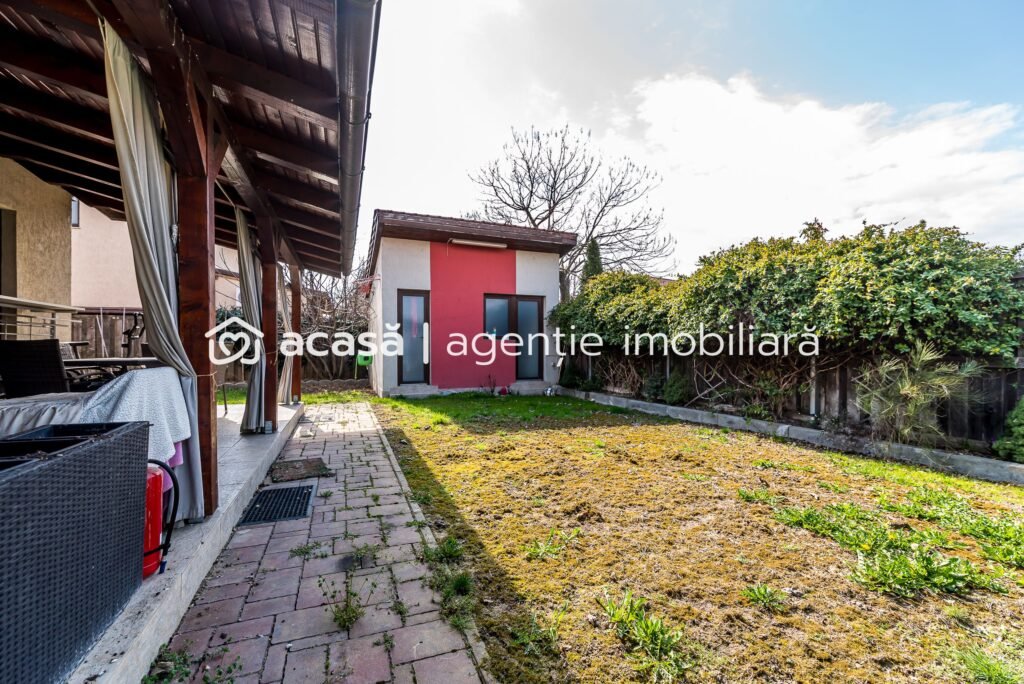 De vânzare Casă 2 dormitoare în Westfield | 387 mp teren | P+M | curte + anexe în zona Gai 4 camere 3 dormitoare Arad 1