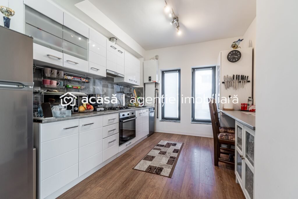 De vânzare Casă 4 camere 2024 – Cartier Via Carmina, Vladimirescu - COMISION 0 în zona Arad 4 camere 3 dormitoare Arad 1