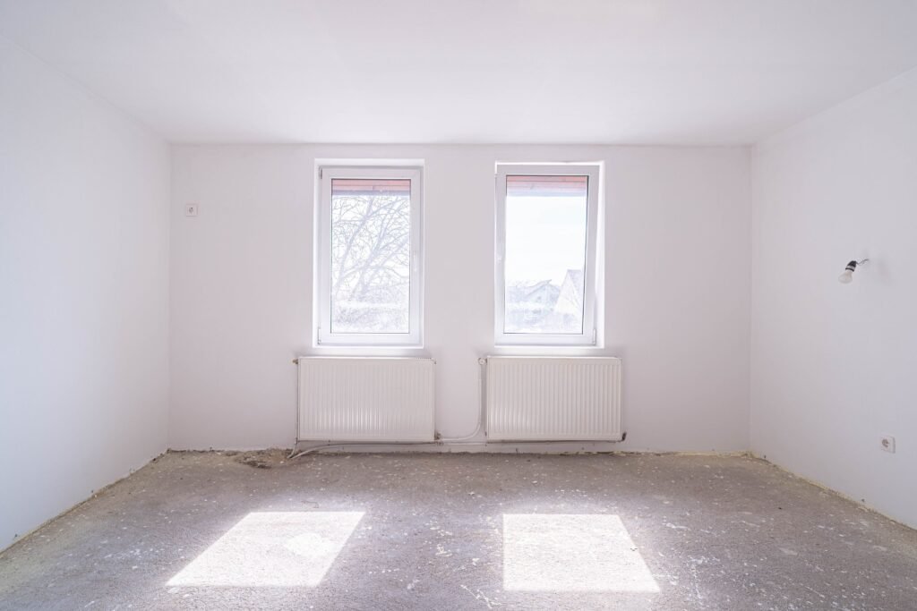 Casă de vânzare – zonă Poltura De vânzare Casă de vânzare – zonă Poltura în zona Poltur 4 camere 3 dormitoare Arad 1