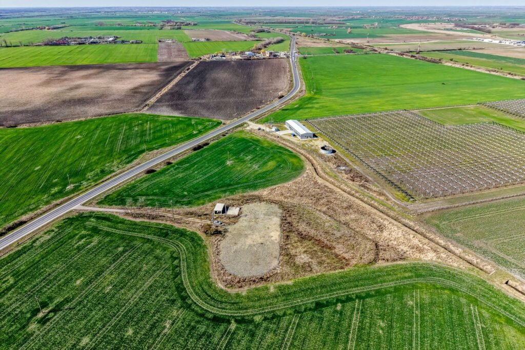 🌟 Oportunitate Investiție! Teren Intravilan zona service DAF vest 🌟 De vânzare 🌟 Oportunitate Investiție! Teren Intravilan zona service DAF vest 🌟 în zona Exterior Vest Arad 1