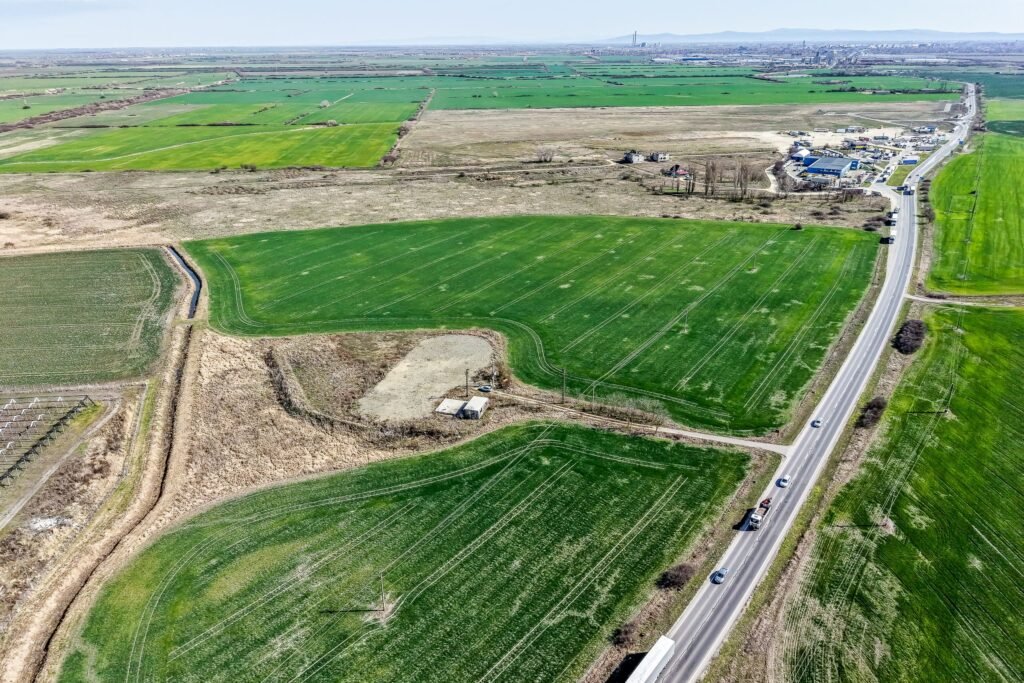 🌟 Oportunitate Investiție! Teren Intravilan zona service DAF vest 🌟 De vânzare 🌟 Oportunitate Investiție! Teren Intravilan zona service DAF vest 🌟 în zona Exterior Vest Arad 1