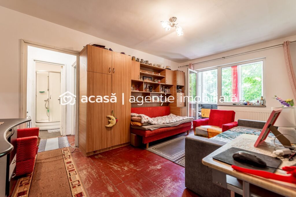 De vânzare Apartament 2 Camere | Etaj 2 | Centrală proprie | Aleea Ulise în zona Aurel Vlaicu 2 camere 1 dormitor Arad 1