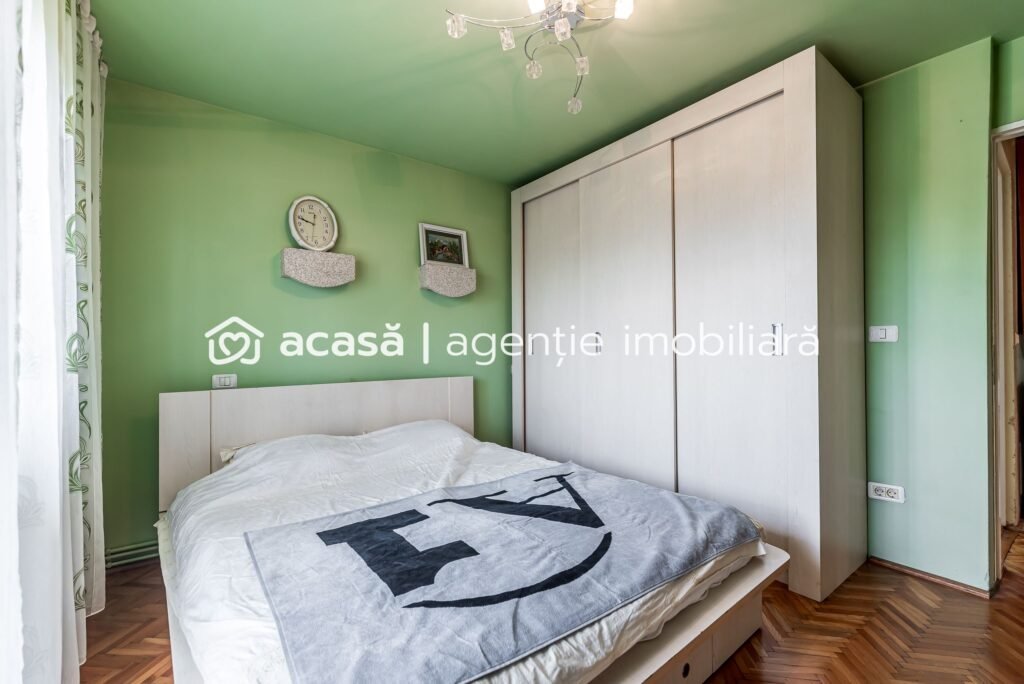 Fără comision! Apartament 3 camere Micalaca 300. Vedere superbă spre Mureș în zona Micalaca 3 camere 2 dormitoare Arad 1