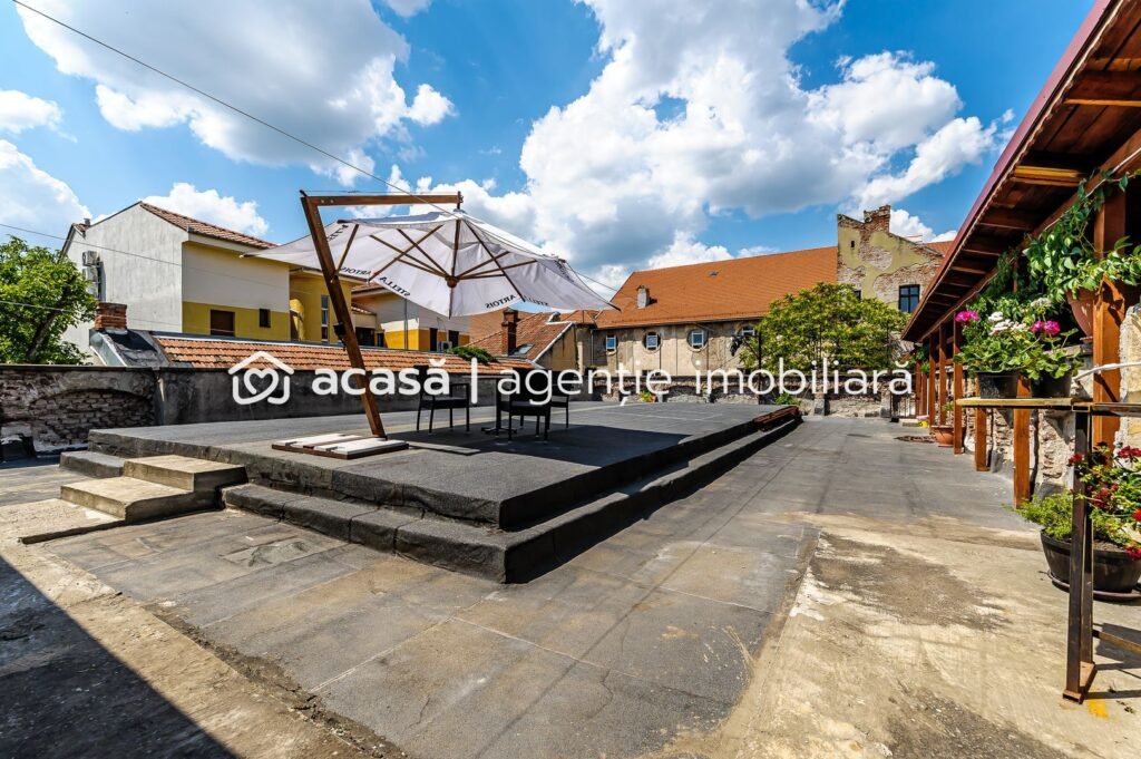 De închiriat De închiriat spațiu ultracentral, ideal pentru multiple activități în zona Ultracentral 2 camere Arad 1