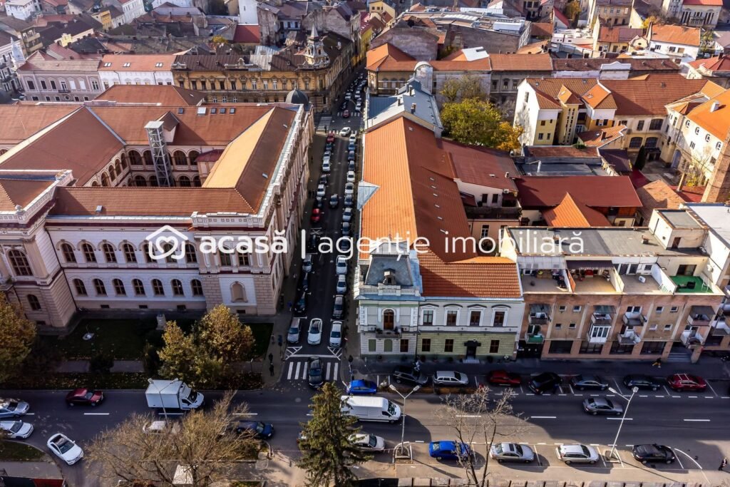 De închiriat De închiriat spațiu ultracentral, ideal pentru multiple activități în zona Ultracentral 2 camere Arad 1