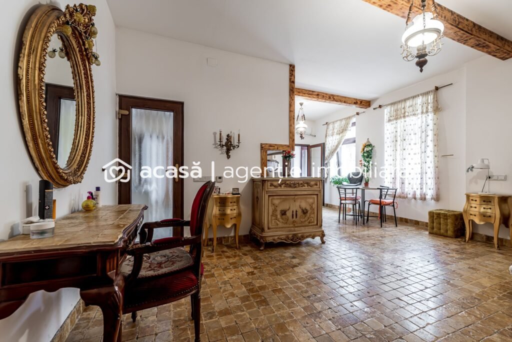 De închiriat De închiriat spațiu ultracentral, ideal pentru multiple activități în zona Ultracentral 2 camere Arad 1