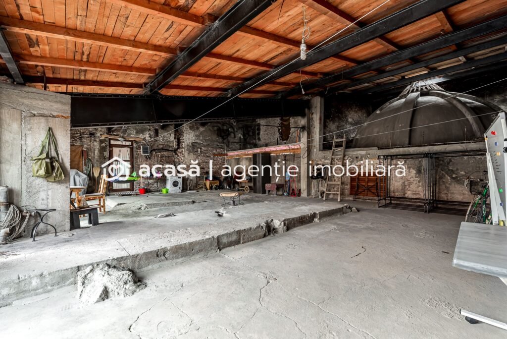 De închiriat De închiriat spațiu ultracentral, ideal pentru multiple activități în zona Ultracentral 2 camere Arad 1