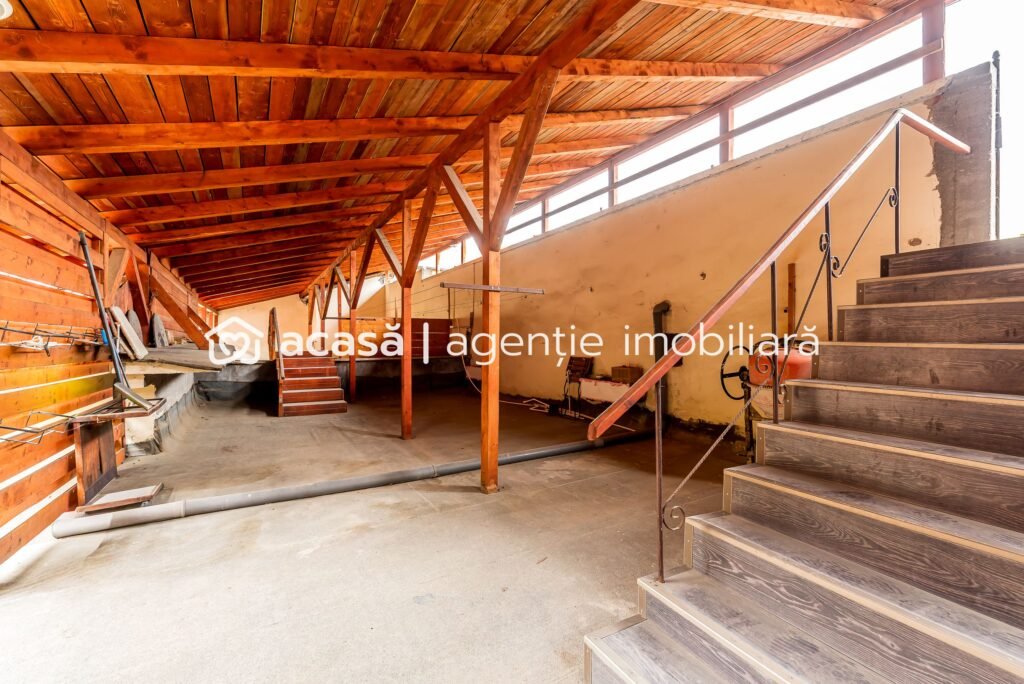 De închiriat De închiriat spațiu ultracentral, ideal pentru multiple activități în zona Ultracentral 2 camere Arad 1