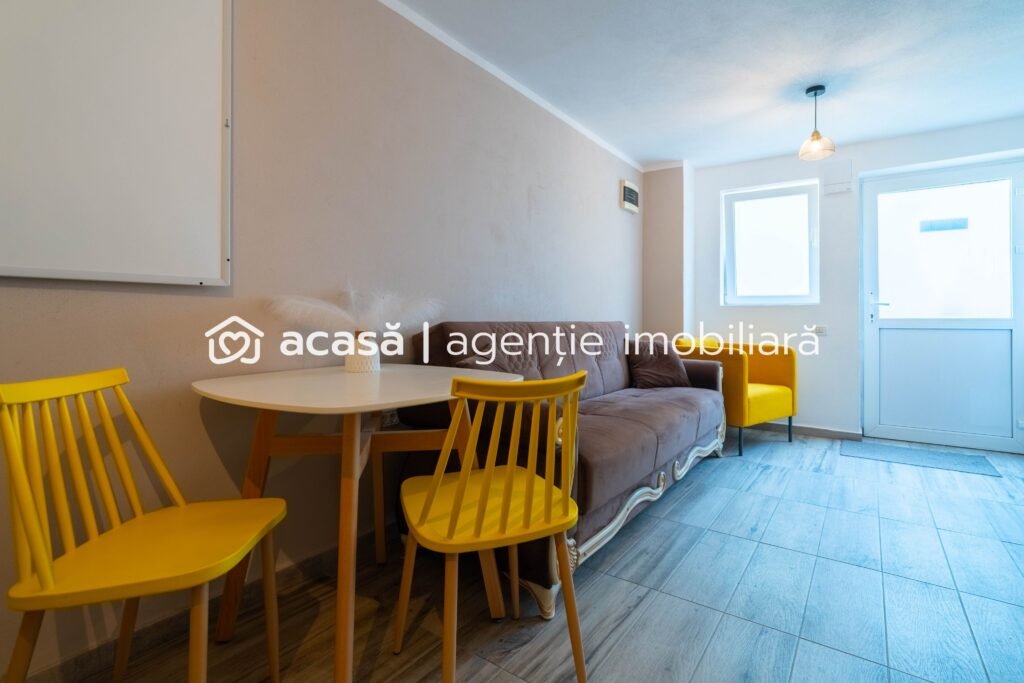 De vânzare Proprietate in zona centrala! în zona Central 1 camera Arad 1