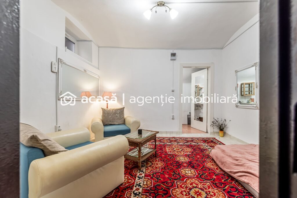 De vânzare REZERVAT! Apartament 2 camere ultracentral + spațiu bonus la demisol în zona Ultracentral 2 camere 1 dormitor Arad 1