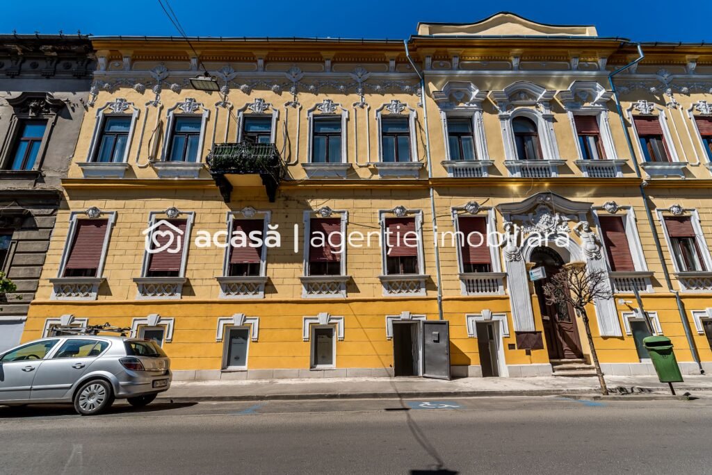 De vânzare Spațiu comercial cu acces stradal, pe b-dul Decebal, ideal investiție în zona Central 3 camere Arad 1