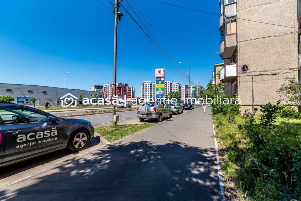 De vânzare Apartament 2 camere, decomandat | Str Banul Maracine în zona Banu Mărăcine 2 camere 1 dormitor Arad 1