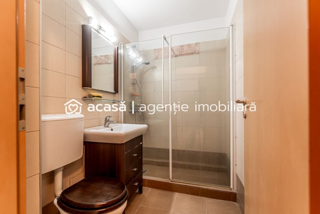 De vânzare Apartament 2 camere, etaj 2, bloc cu lift, Libelula, Arad în zona Ultracentral 2 camere 1 dormitor Arad 1