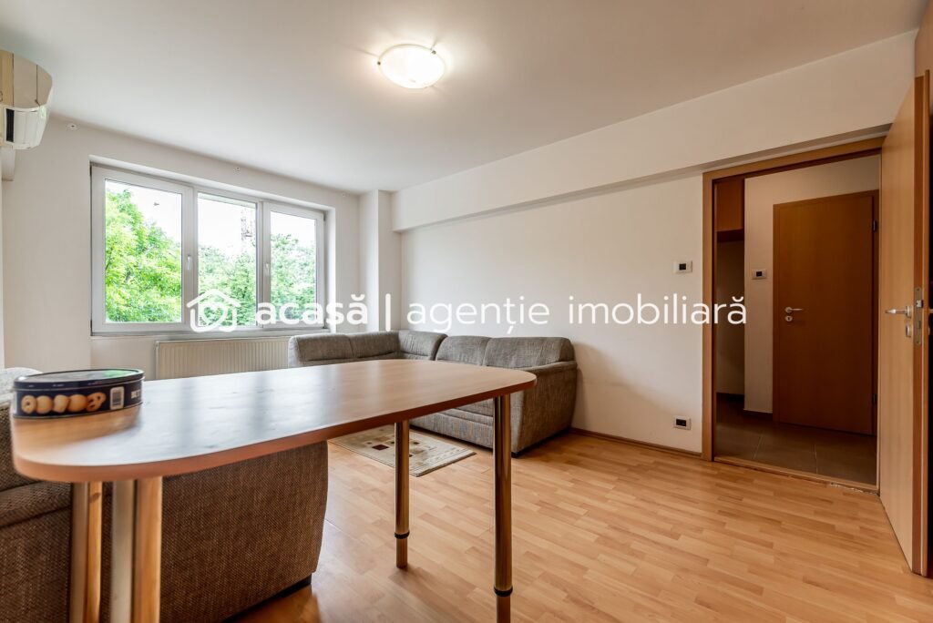 De vânzare Apartament 2 camere, etaj 2, bloc cu lift, Libelula, Arad în zona Ultracentral 2 camere 1 dormitor Arad 1