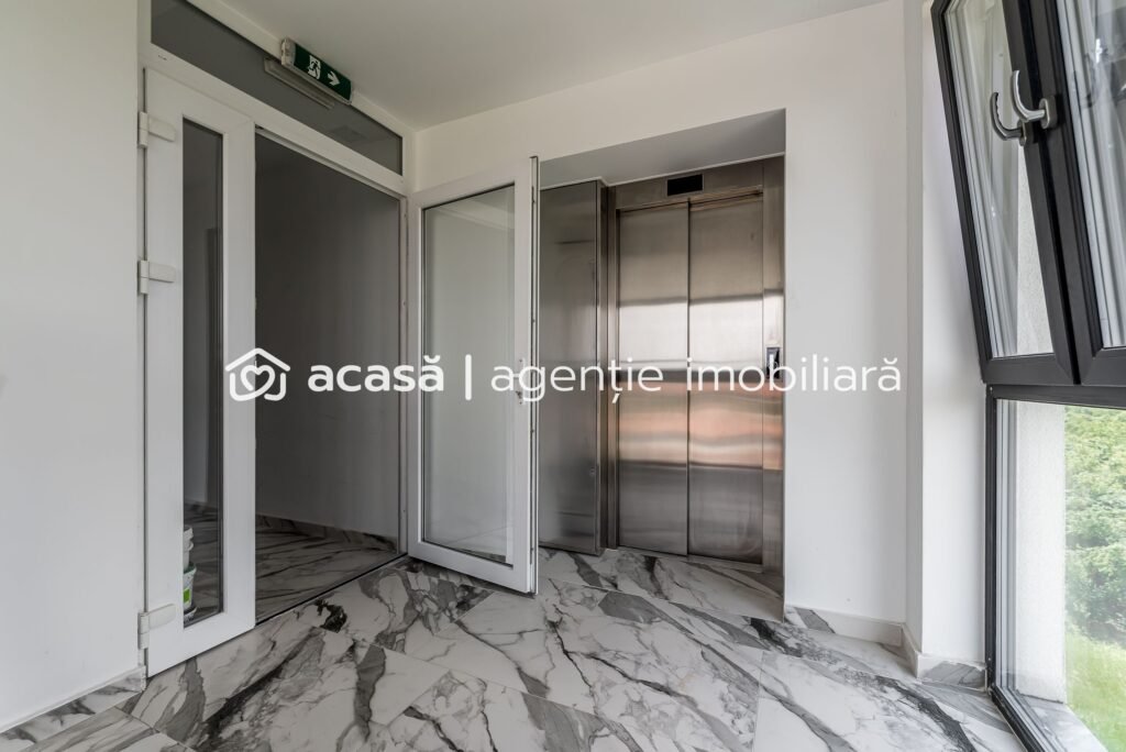 Apartament cu 2 camere, bloc nou, Subcetate, Arad De vânzare Apartament cu 2 camere, bloc nou, Subcetate, Arad în zona Subcetate 2 camere 1 dormitor Arad 1
