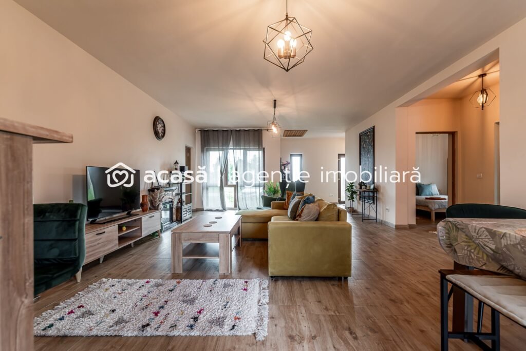 De vânzare Casă 2022 în Vladimirescu, la 5 minute de Arad | 4 Camere în zona Arad 4 camere 3 dormitoare Arad 1
