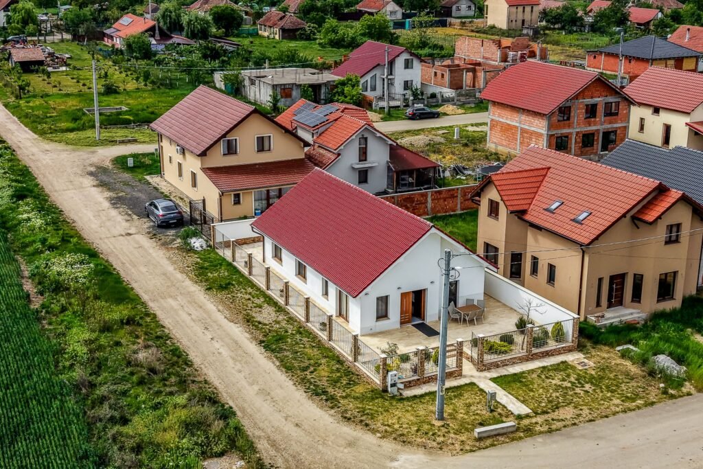 De vânzare Casă nouă gata de mutat, în Tisa Nouă, la 14 km de Arad în zona Arad 4 camere 3 dormitoare Arad 1