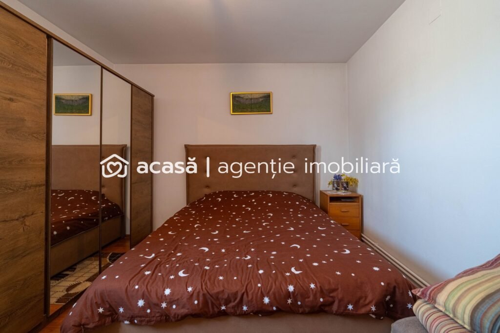 De vânzare Casă spațioasă cu teren generos în Felnac – la 18 km de Arad în zona Arad 5 camere 3 dormitoare Arad 1