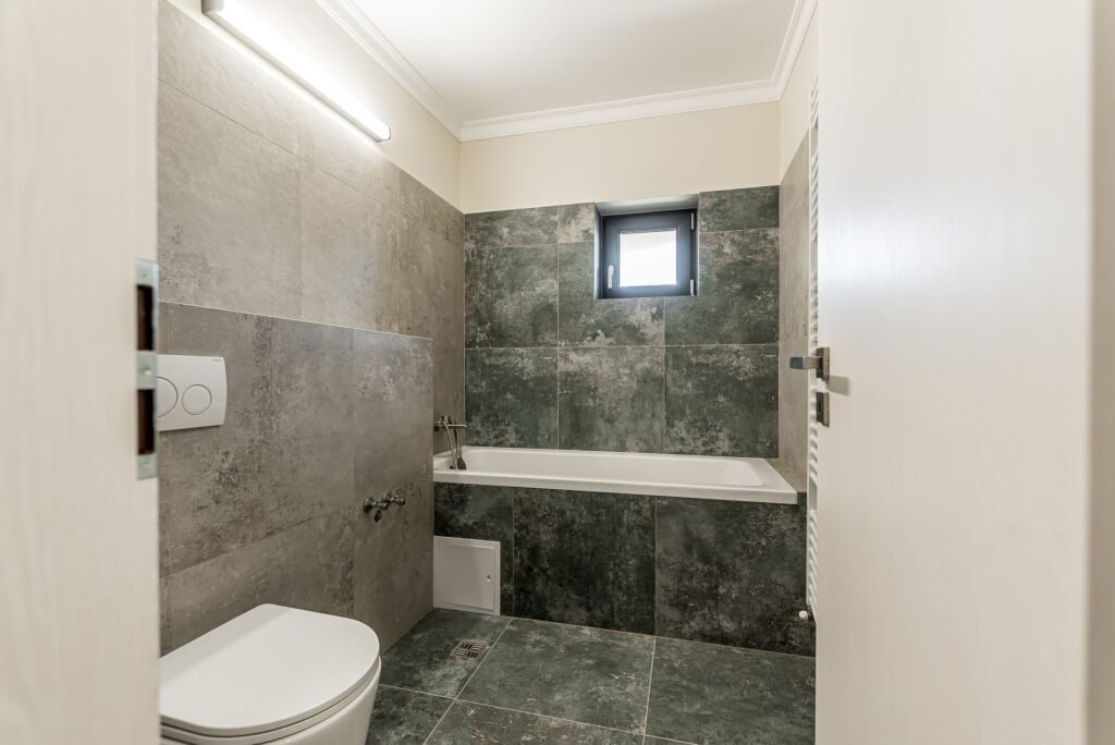 De vânzare Rezervat Apartament ultracentral cu 4 camere renovat recent Comision 0 în zona Central 4 camere 3 dormitoare Arad 1