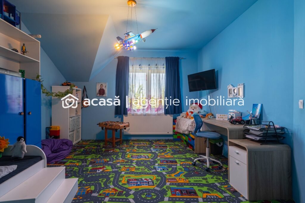 Vilă premium în Gai – 5 camere, mobilată complet, teren 700 mp, De vânzare Vilă premium în Gai – 5 camere, mobilată complet, teren 700 mp, în zona Gai 5 camere 4 dormitoare Arad 1