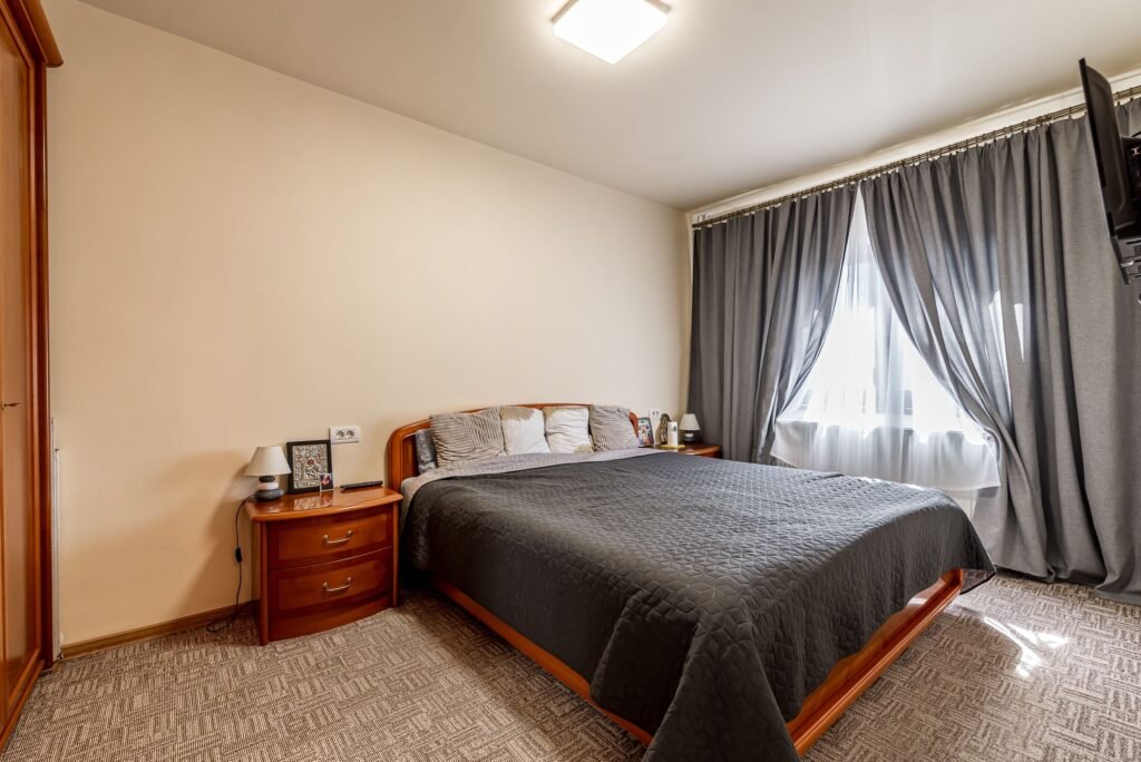 De vânzare Apartament renovat cu 2 camere Micalaca etaj 3 Comision 0 în zona Micalaca 2 camere 1 dormitor Arad 1