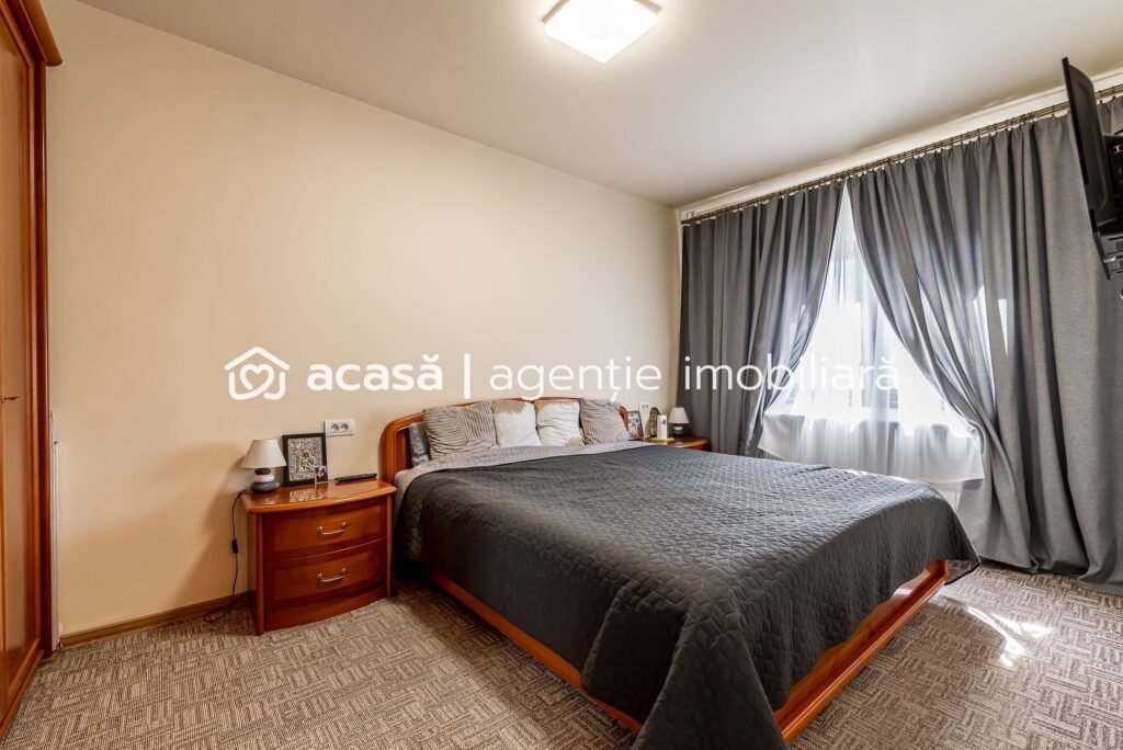 De vânzare Apartament renovat cu 2 camere Micalaca etaj 3 Comision 0 în zona Micalaca 2 camere 1 dormitor Arad 1