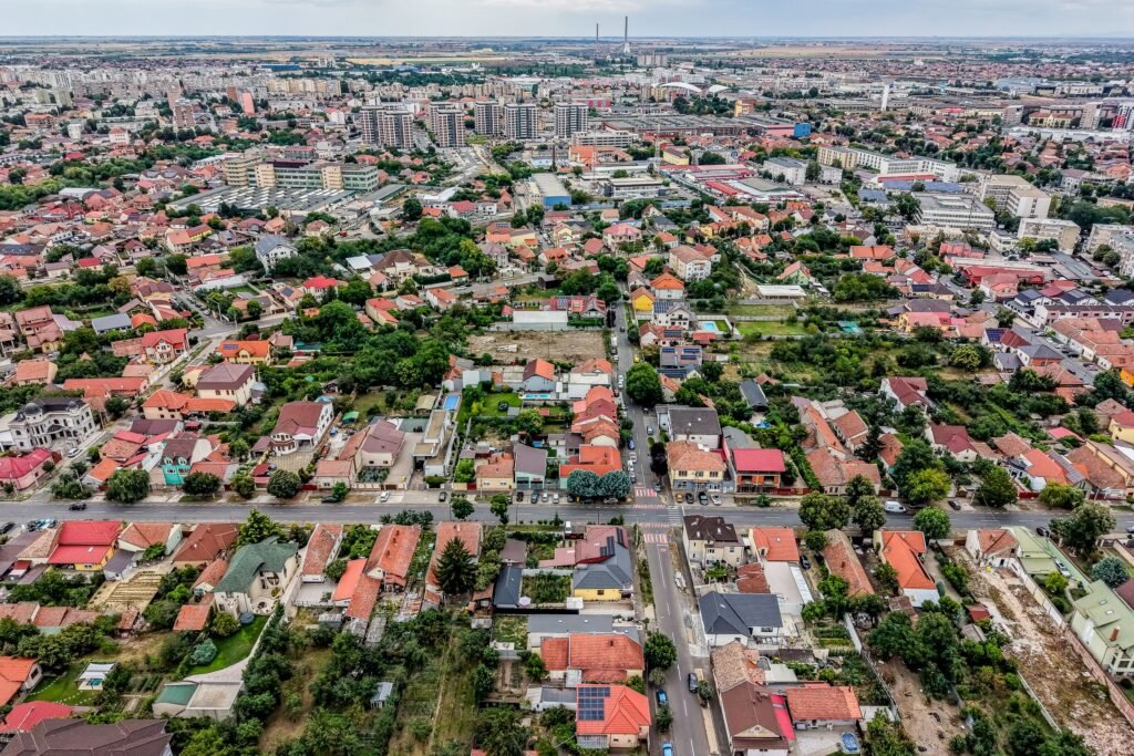 Casa Solida cu Mansarda in Zona Excelenta Parneava De vânzare Casa Solida cu Mansarda in Zona Excelenta Parneava în zona Parneava 4 camere 3 dormitoare Arad 1