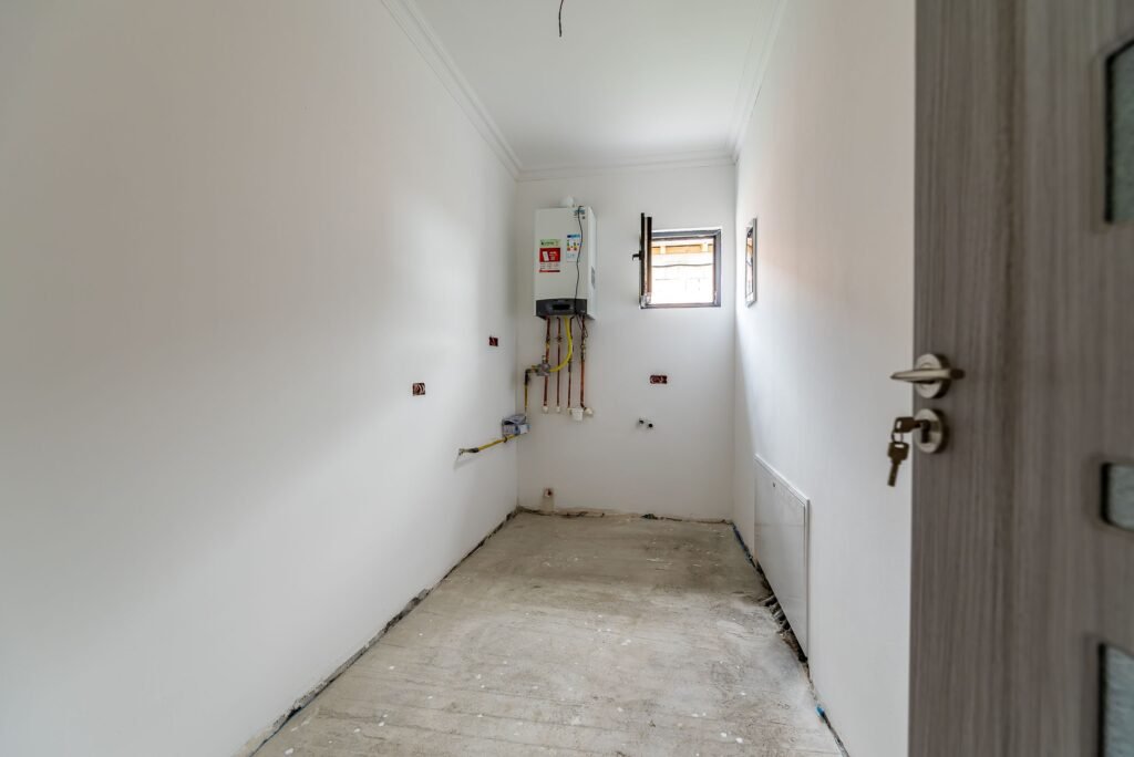 Casă nouă 4 camere, ideală pentru familie. Toate utilitățile De vânzare Casă nouă 4 camere, ideală pentru familie. Toate utilitățile în zona Arad 4 camere 3 dormitoare Arad 1