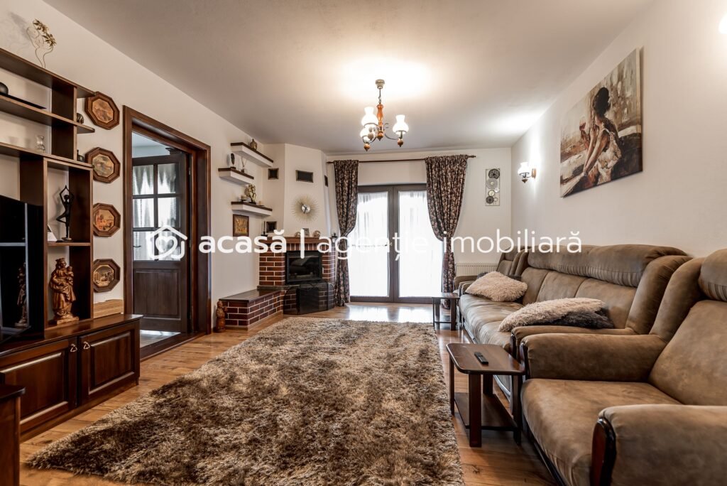 De vânzare Vilă superbă la sol de vânzare in Zadareni Comision 0 în zona Arad 5 camere 3 dormitoare Arad 1